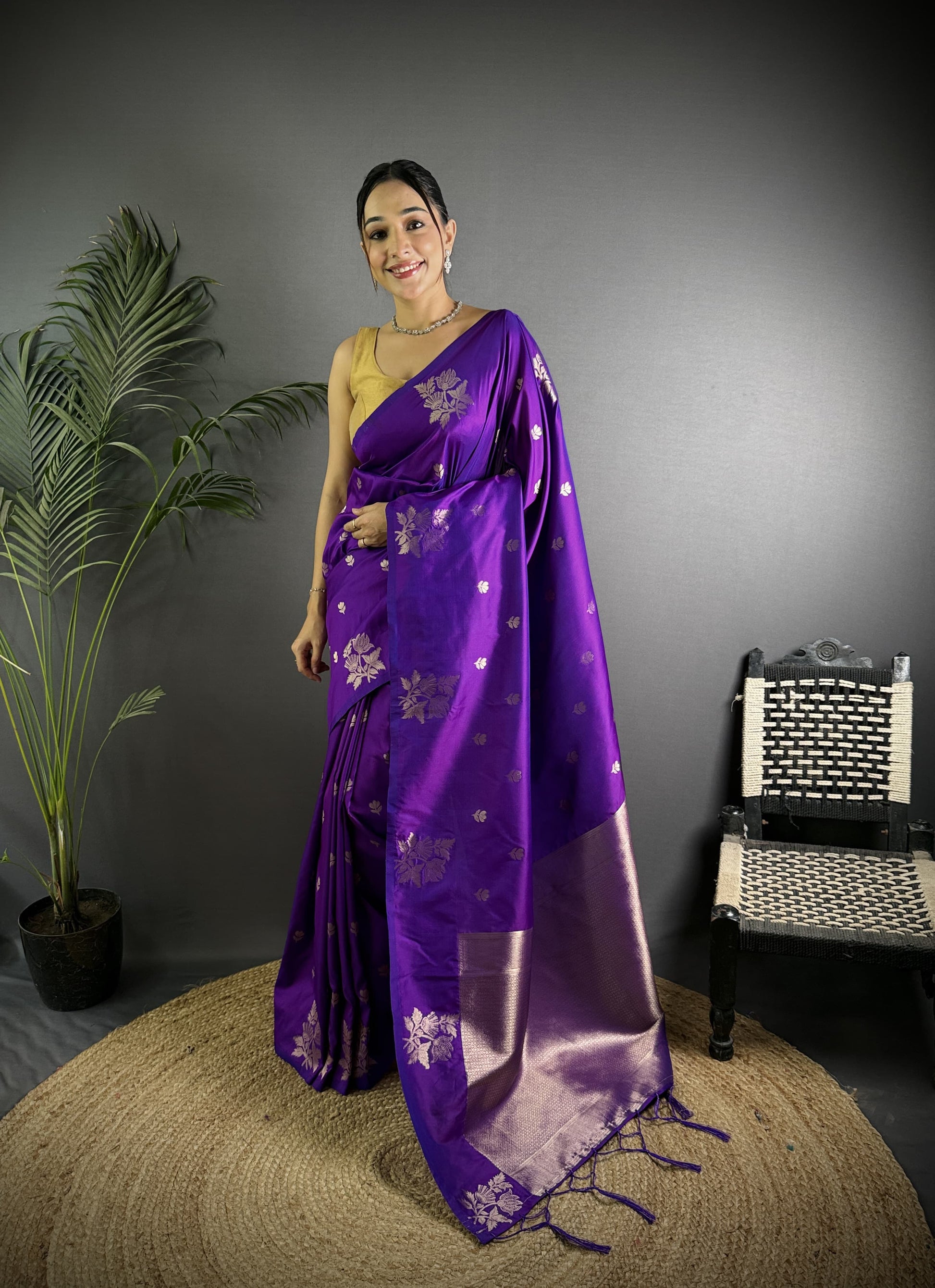Premium Lichi Silk Saree With Beautiful Floral Weaving