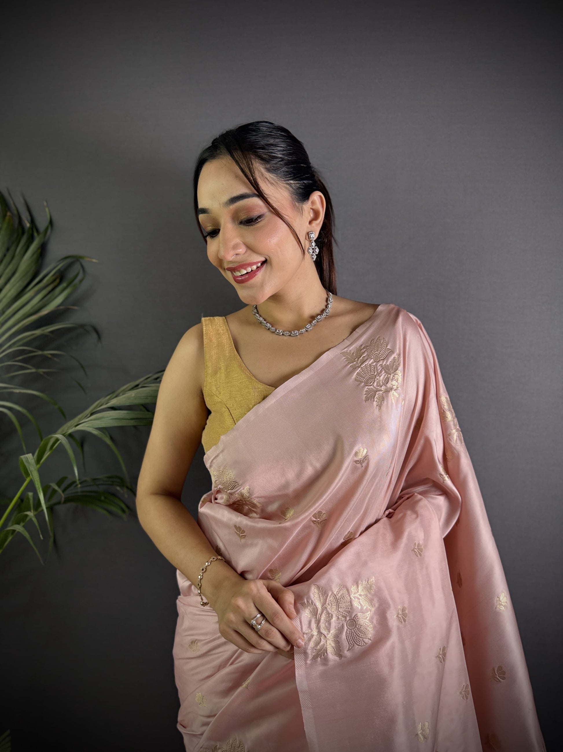 Premium Lichi Silk Saree With Beautiful Floral Weaving