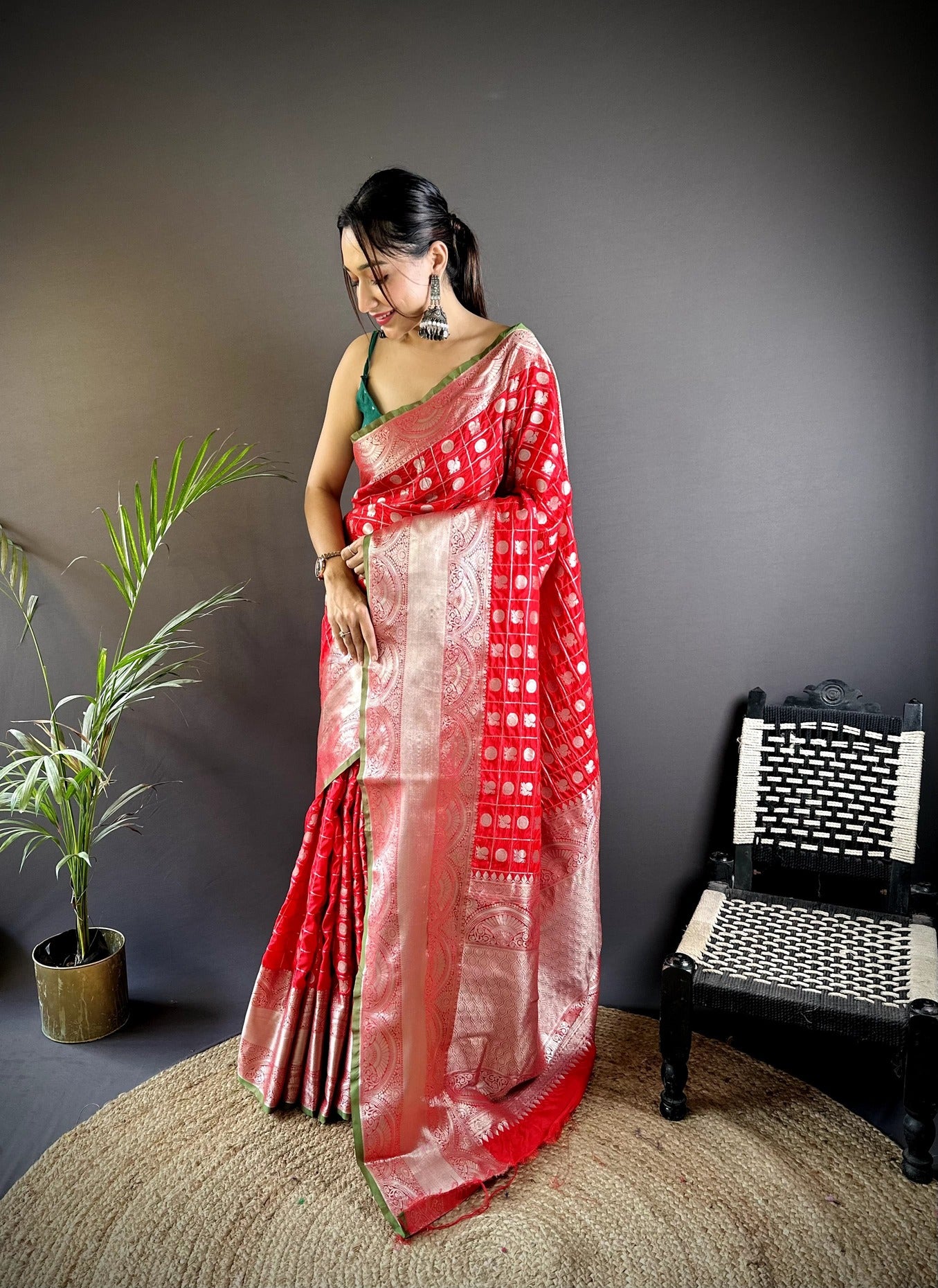 Pure  Lichi Silk Saree With  Silver Zari Weaving And Rich Pallu