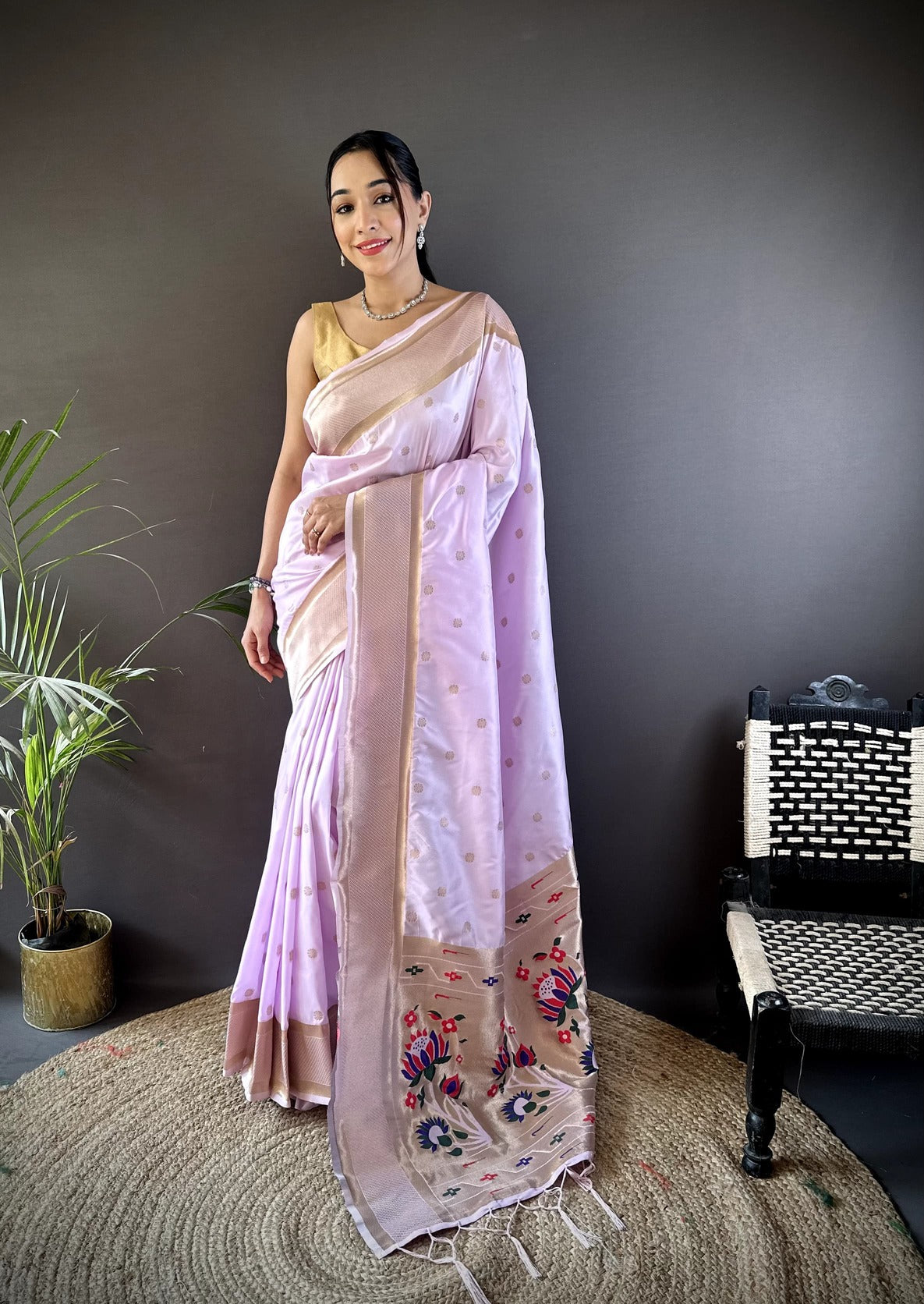 Premium Lichi Silk Saree With  Luxurious Gold Zari Weaving