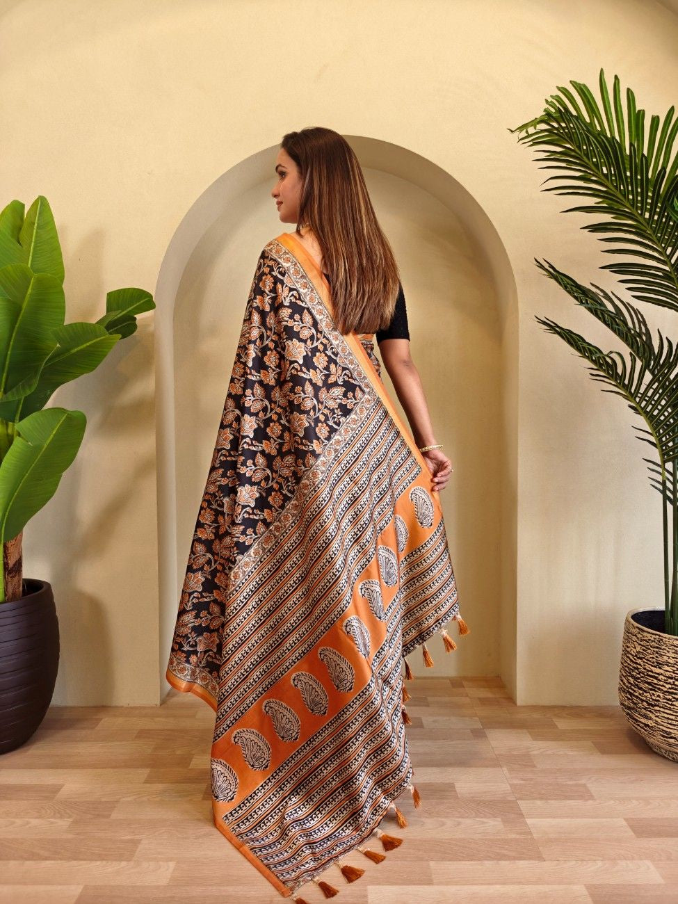 Viscose Dola Silk Saree