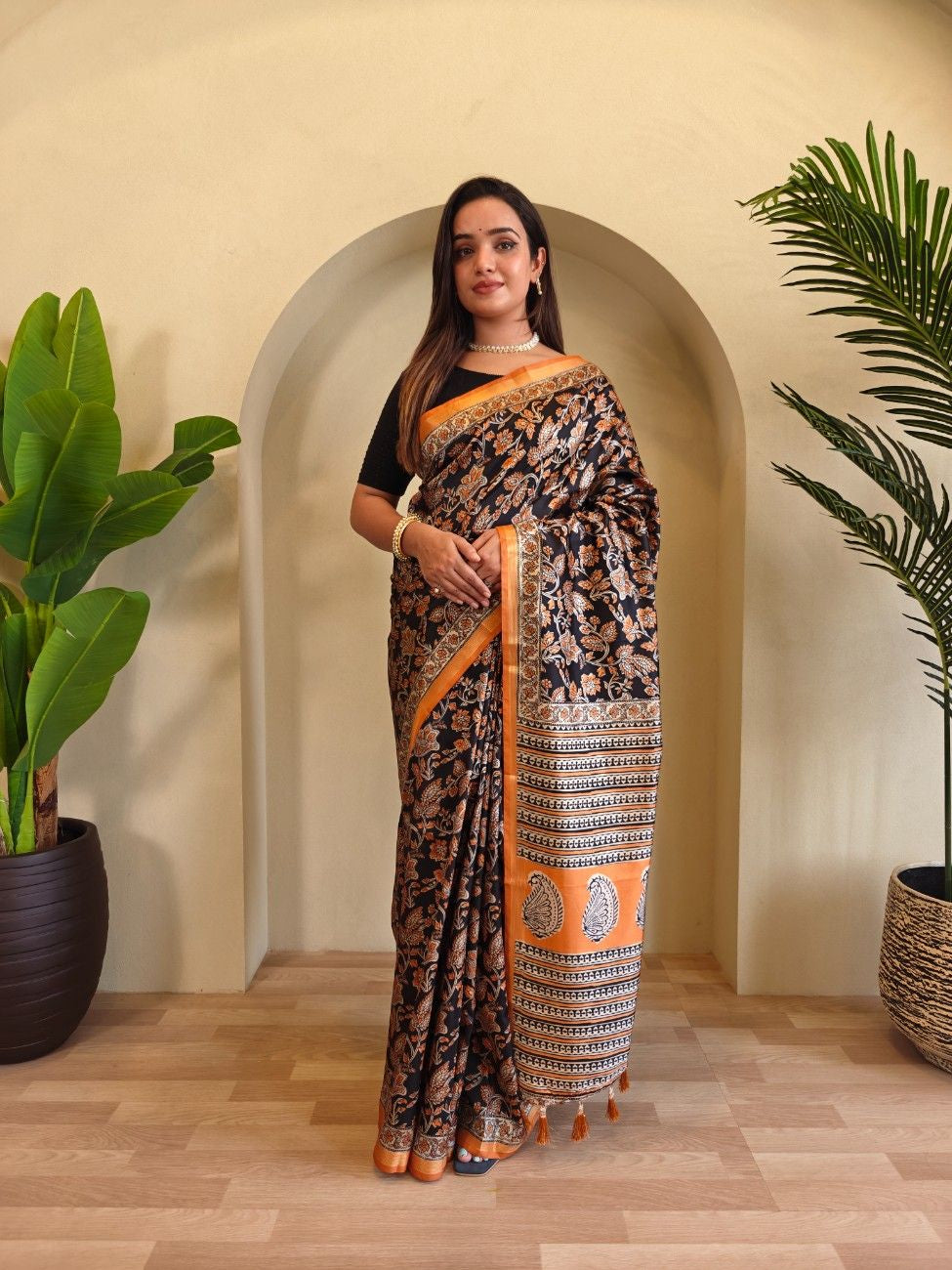Viscose Dola Silk Saree