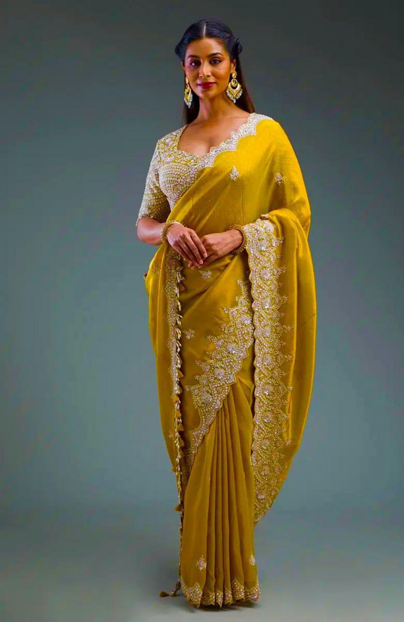 Premium Soft Gold Crush Silk Saree
