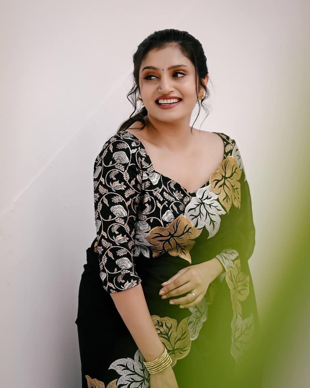 Georgette Saree with  complete Zari weaving