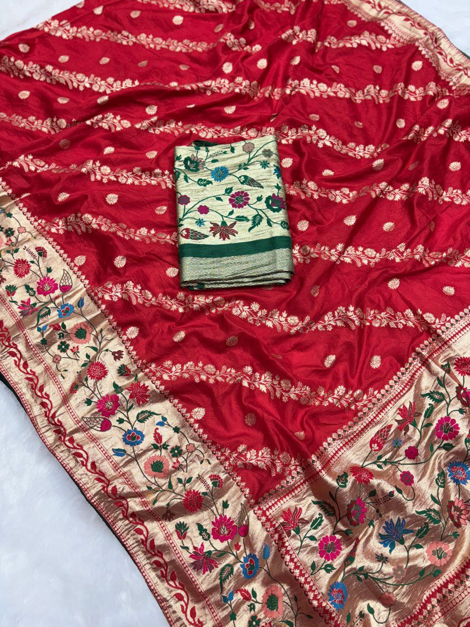 Paithani Dola Silk Saree With Golden Zari Woven Border