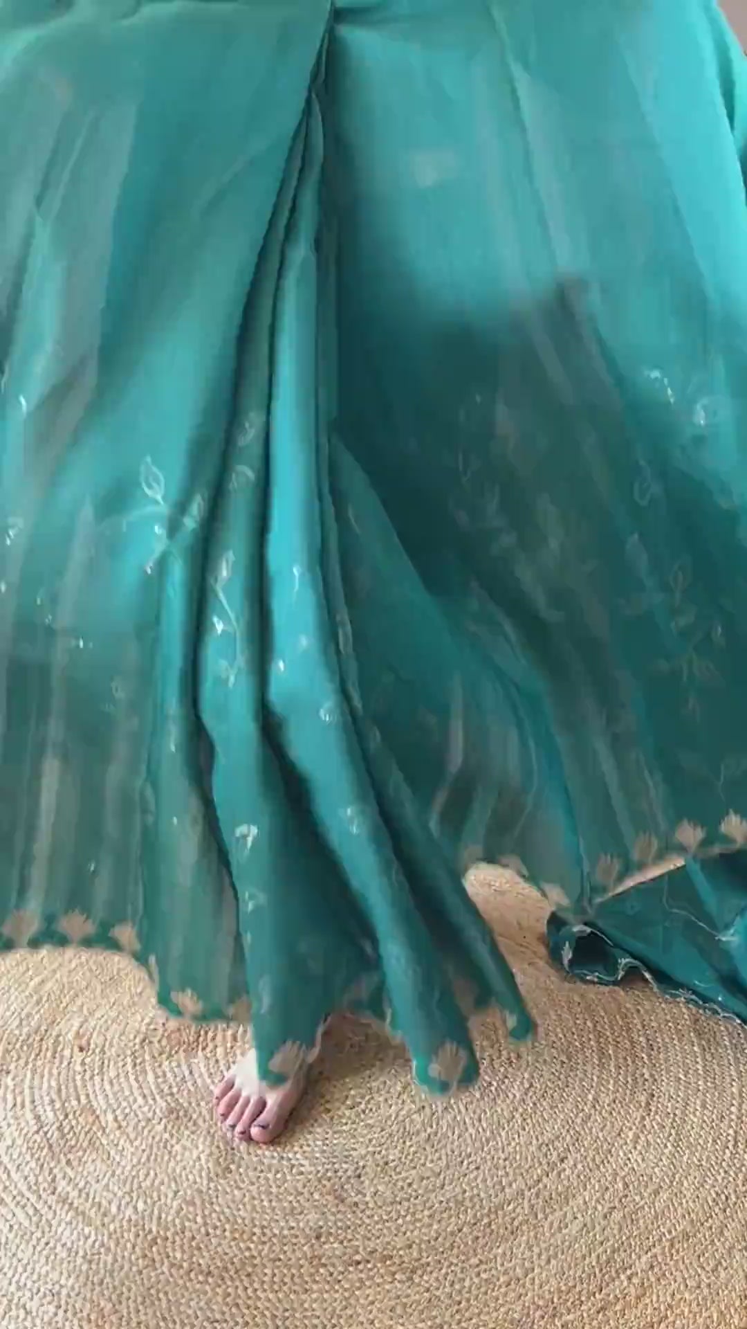 Pure Ruhi Silk & One Minute Ready-to-Wear Saree
