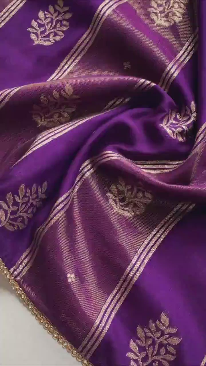 Premium Dola Silk Saree With Zari-Dola Stripes